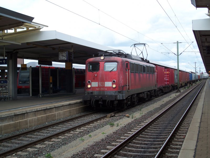 140 292 durchfhrt HBS (Braunschweig Hbf) richtung Hannover (29.8.2007)