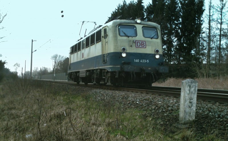 140 423-5 solo H�he Peine
So selten, wie das Bild ist, so j�mmerlich ist es auch!
28.02.2008