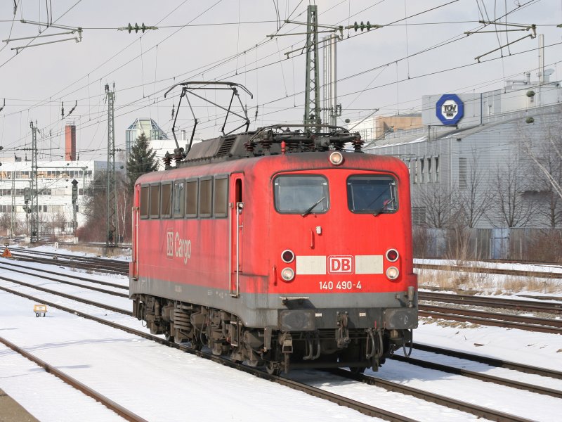 140 490 am 25.02.2009 am Heimeranplatz in Mnchen.