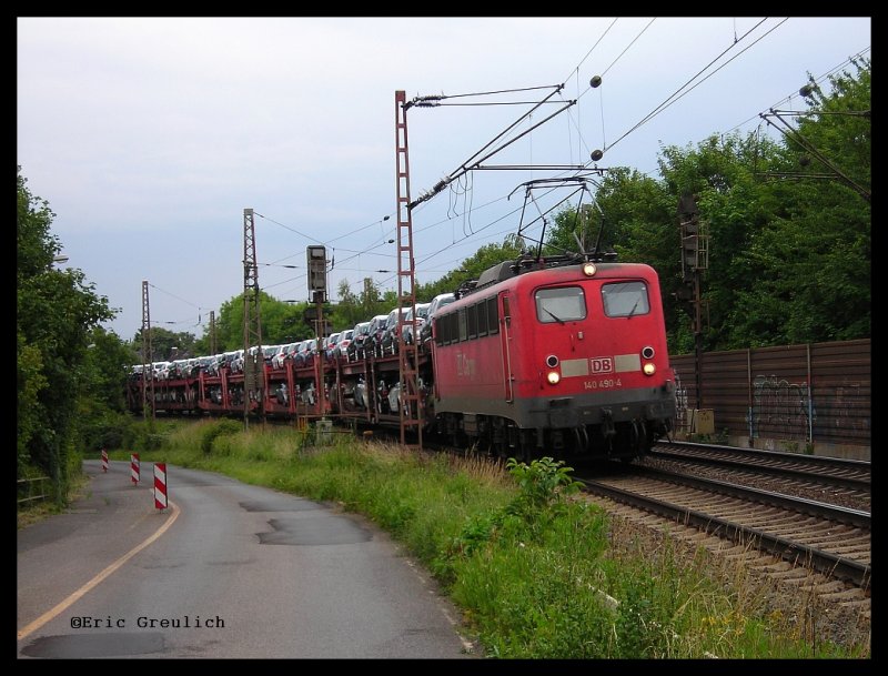 140 490 mit einem VW-Zug in Bornum