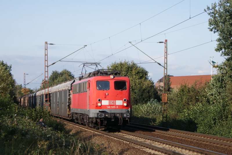 140 535-6 mit gemischtem Gterzug --> HLI in Limmer am 02. Oktober 2008
