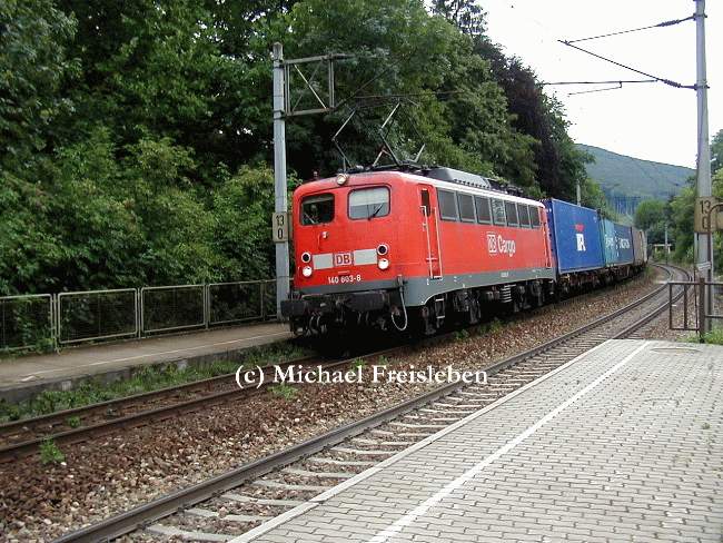 140 803-8; bei Purkersdorf; 11-08-2001