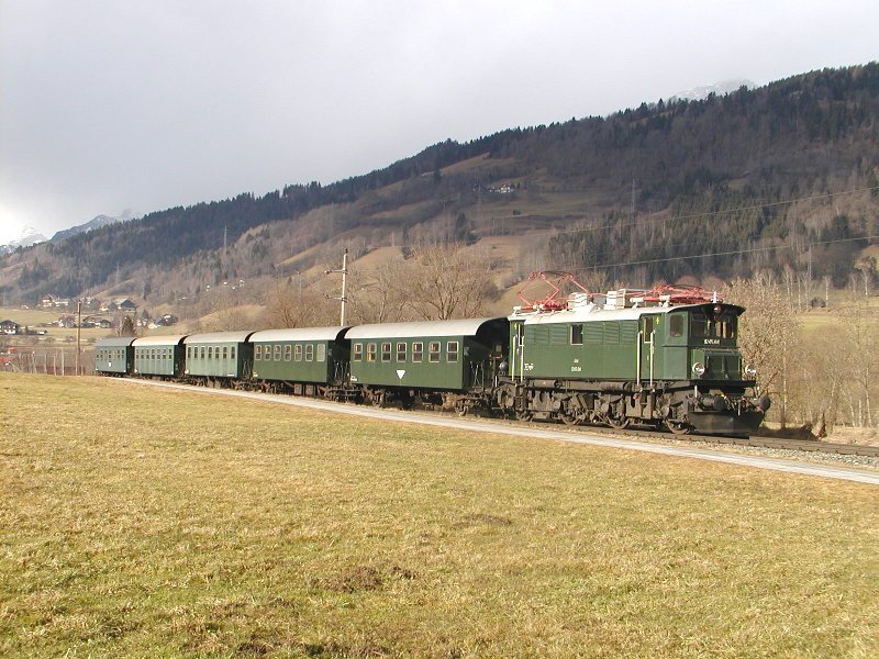 14.01.2007, 1245.04 mit Sonderzug bei St.Martin am Grimming