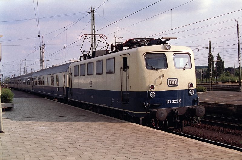 141 323-06 in Rheine 040-8-1992.