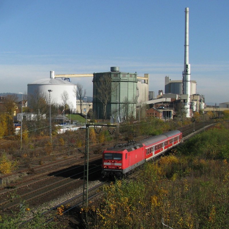 143 200 mit RB 32518 am 5.11.2008 in Regensburg.