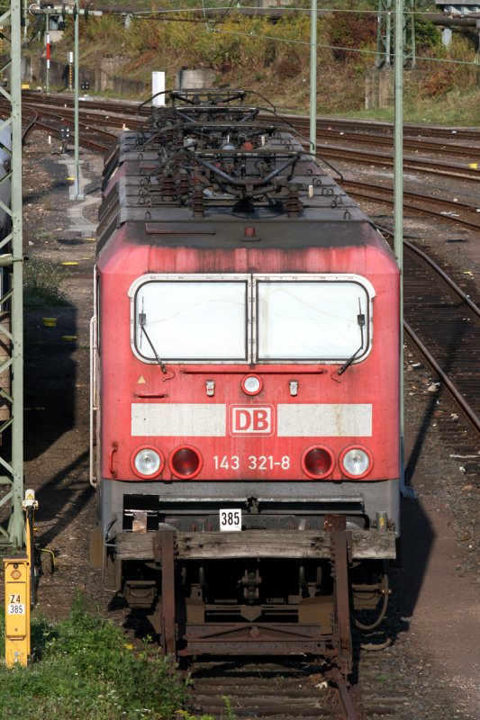 143 321 und eine weitere 143 abgestellt am Frankfurter Hbf. (26.09.2009)