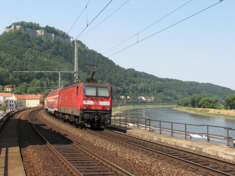 143 338 mit einer RB in Knigstein (27.07.2006)