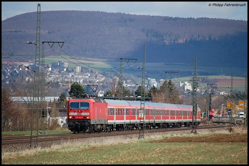 143 347-3 zieht am 18.03.08 RE 19444 von Aalen nach Stuttgart Hbf, aufgenommen bei Aalen-Essingen am Km 68,2 der Remsbahn (KBS 786).