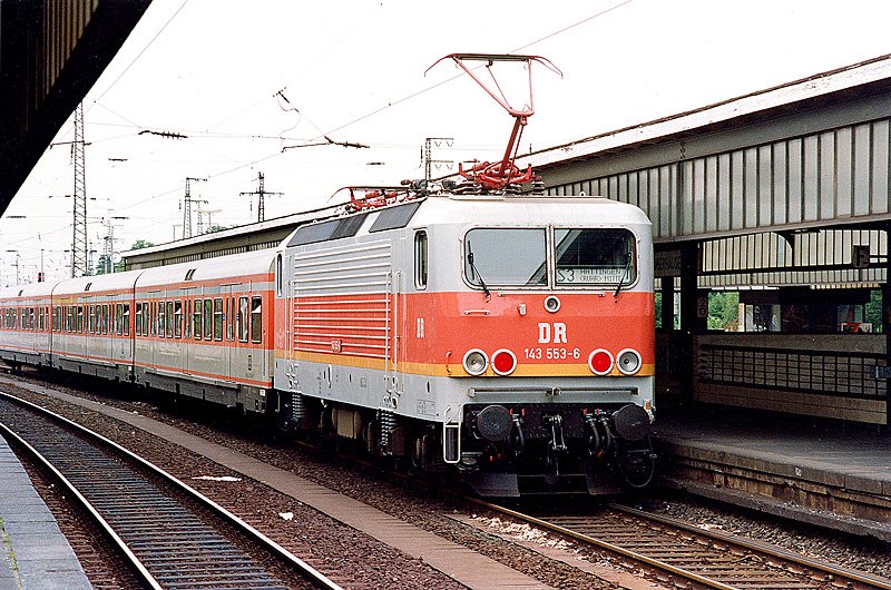 143 553 im S-Bahn Einsatz. Oberhausen 06-1993