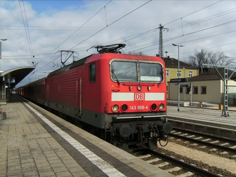 143 808 am vorletzten Einsatztag(11.03.09)in Treuchtlingen.