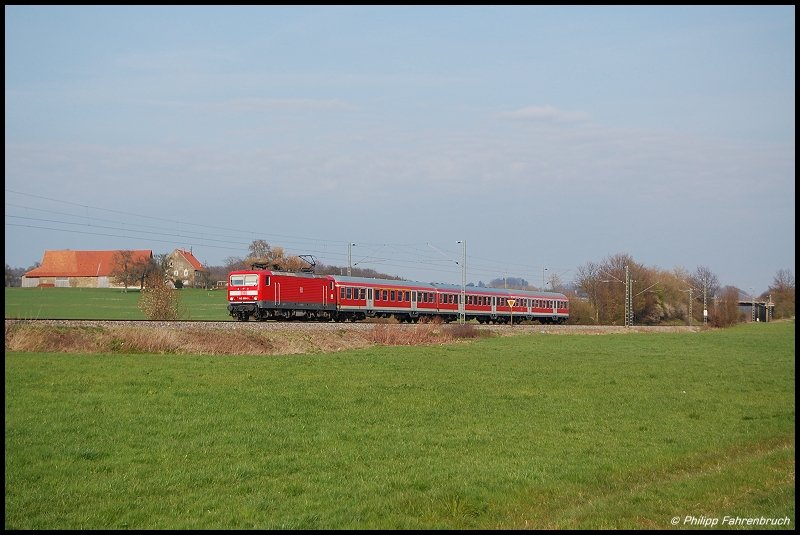 143 899 bef�rdert am 18.04.08 RE 19468 von Aalen nach Stuttgart Hbf, aufgenommen am Km 63,0 der Remsbahn (KBS 786) bei M�gglingen.