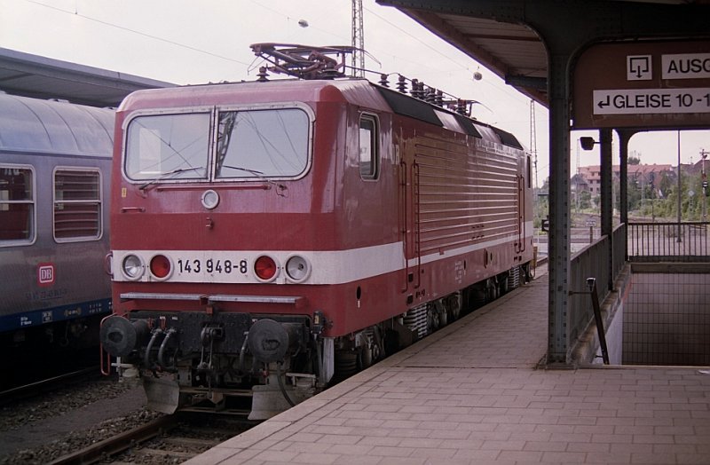 143 948-8 in Rheine 04-08-1992.