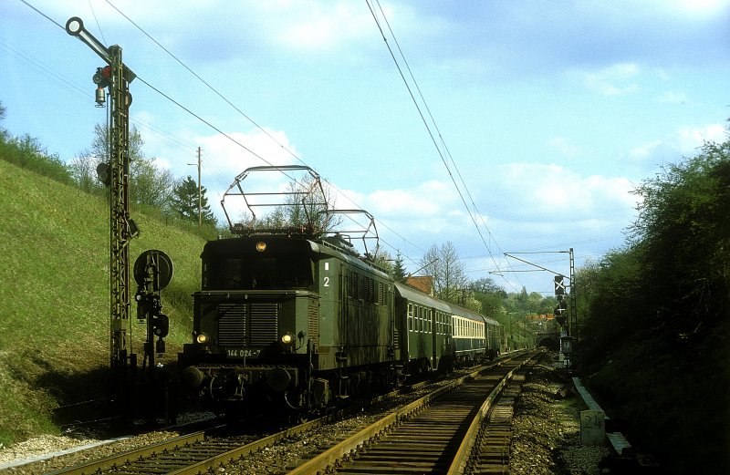 144 024  bei Pforzheim  02.05.82