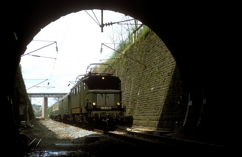 144 024  bei Pforzheim  02.05.82