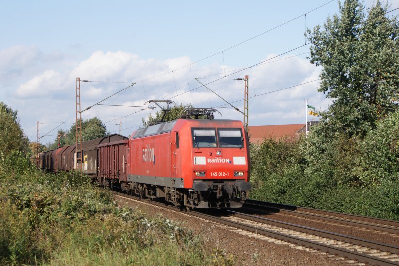 145 012-1 mit gem. GZ in Limmer am Km 16,8 am 02.10.08