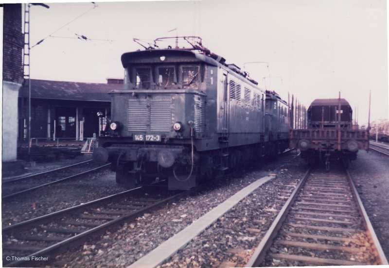 145 172 abgestellt im Bw Lichtenfels Nov 1983. Vor  der Ausmusterung der Baureihen 144/145 u. 144.5 wurde als Auslauf-Bw W�rzburg festgelegt. 