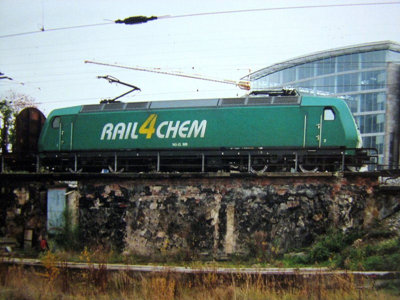 145-CL 005 von R4C berraschte mich am 03.12.06 am Dresdner-HBF.