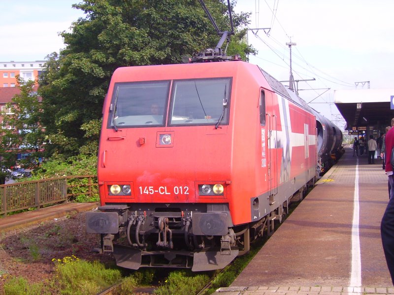145 cl 012 kommt total unerwartet durch Elmshorn als ich auf den RE nach Hamburg wartete. Ist ein Notschuss. 22.08.07