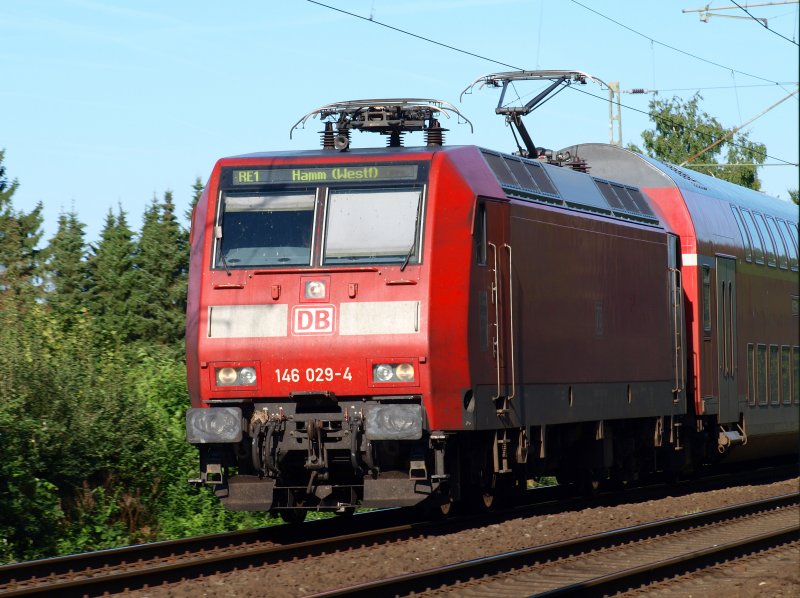 146 029-4 zieht kurz vor Dren den RE1 (NRW Express) von Aachen nach Hamm