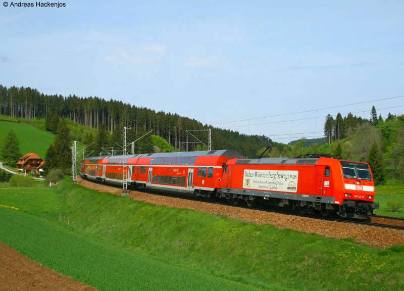 146 112-8 mit dem IRE 4705 (Karlsruhe Hbf-Konstanz) am km 70,0 10.5.09