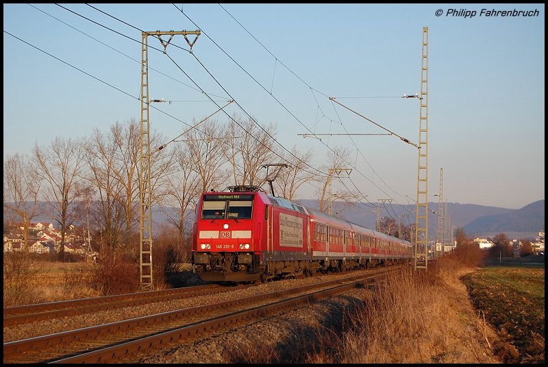 146 201-9 zieht am 25.01.08 ihren RE 19458 von Aalen nach Stuttgart Hbf, aufgenommen bei Aalen-Essingen.