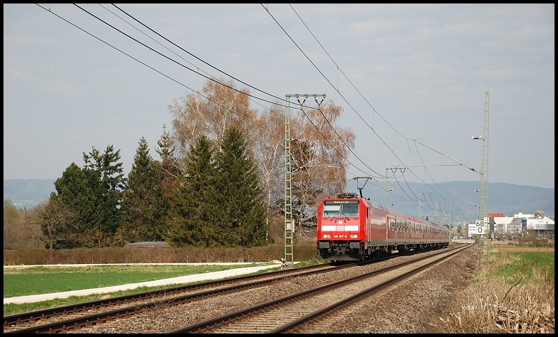 146 207 mit RE 19462 nach Stuttgart Hbf. Aufgenommen am 18.04.08 zwischen Aalen und Aalen-Essingen.