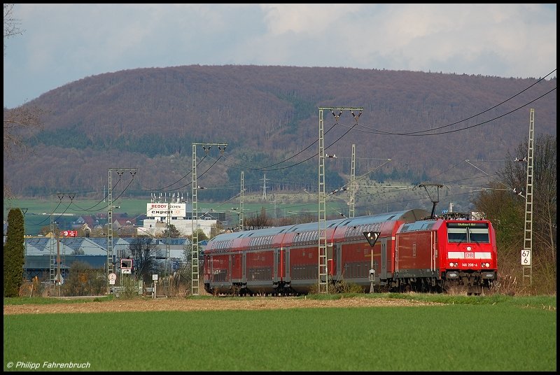 146 208 zieht am 24.04.08 RE 19470 von Aalen nach Stuttgart Hbf, aufgenommen am Km 67,6 der Remsbahn (KBS 786) bei Aalen-Essingen.