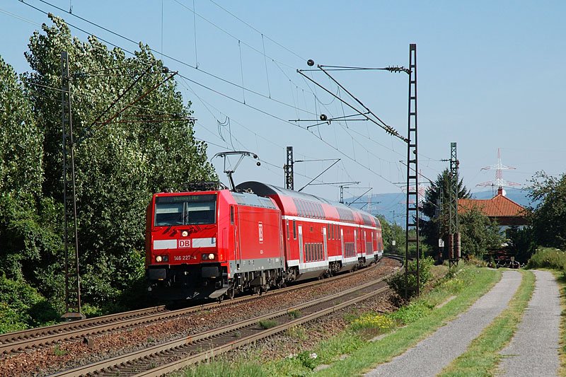 146 227 | RE 19507 Heidelberg Hbf - Stuttgart Hbf | 05.08.07 |Wiesloch