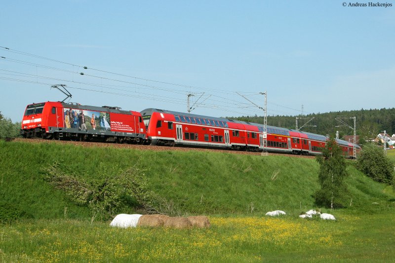 146 231-6  Triberger Wasserf�lle  und 239-9 (Zugschluss) mit dem RE 4718 (Konstanz-Karlsruhe Hbf) am km 69,8 24.5.09