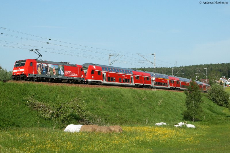 146 231-6  Triberger Wasserflle  und 239-9 (Zugschluss) mit dem RE 4718 (Konstanz-Karlsruhe Hbf) am km 69,8 24.5.09