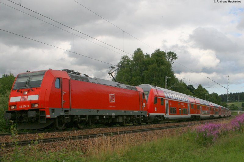 146 234-0 und 146 237-3 Kalrsruhe (am Schluss) mit dem RE 4718 nach Konstanz am km 70,0 6.7.08