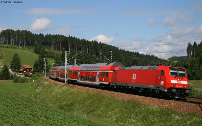146 236-5  Triberg  mit dem IRE 4705  am km 70,0 28.6.08