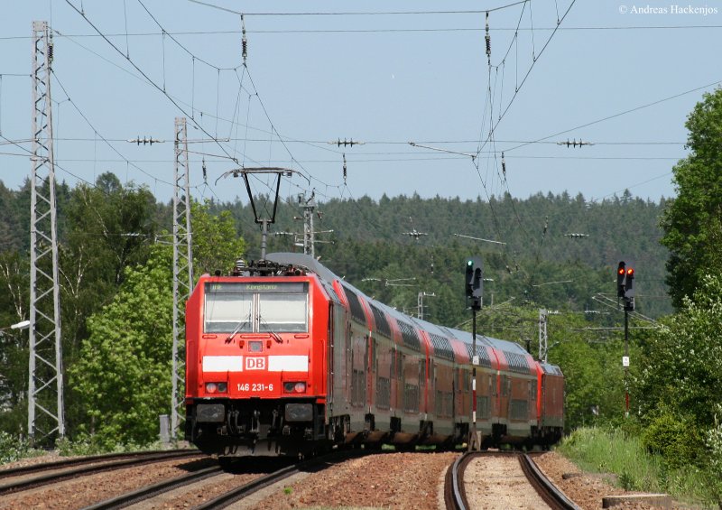 146 239-9 und 231-6  Triberger Wasserf�lle  (Zugschluss) mit dem IRE 4711 (Karlsruhe Hbf-Konstanz) bei der Ausfahrt St.Georgen(Schwarzw) 24.5.09