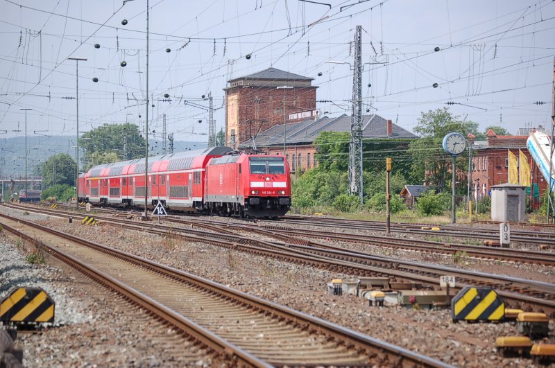 146 244 u 146 245 am Re aus Wrzburg in Bhf Bamberg ( dieser Re hatte keinen Steuerwagen) 13.06.07