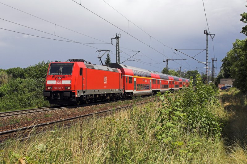 146 245 zog am 08.07.2008 einen RE von M�nchen nach N�rnberg und passierte hier Regensburg-Pr�fening.