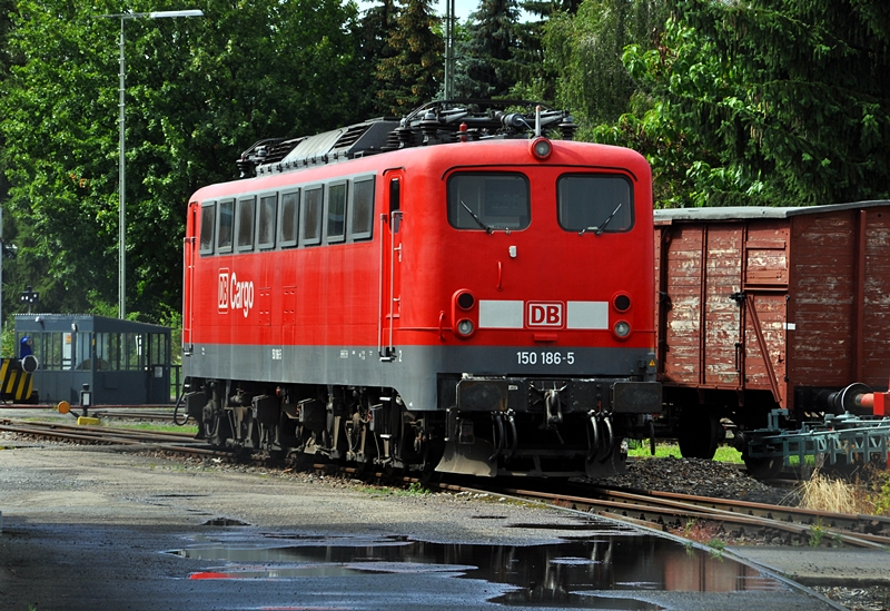 150 186 im Eisenbahnmuseum in Heilbron am 23.07.09