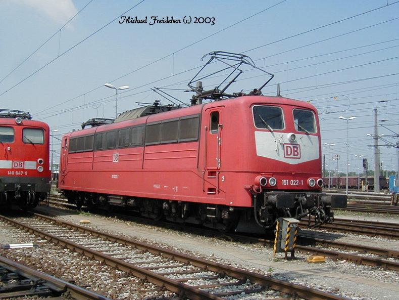 151 022-1, am 26.Mai 2003 in der Lokharfe des ZVBf. Wien
