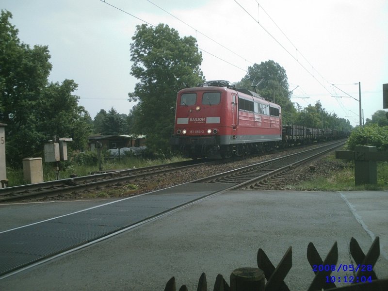 151 059-3 jetzt mit Stahlzug Hhe Peine-Horst
in Richtung Hannover