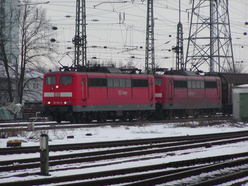 151 145-0 am 04.02.2006 in Karlsruhe Hbf