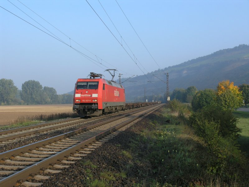 152 027 mit ein Wechselbritschen Zug Walter bei Th�ngersheim.27.09.08
