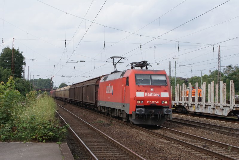 152 062-6 mit Gterzug in KDR am 22.07.08