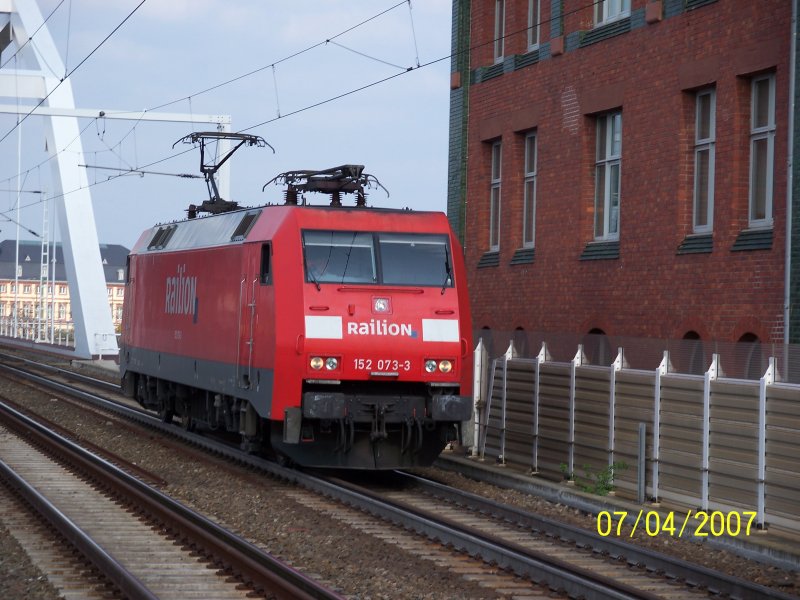 152 073 - 3 fhrt am 07.04.07 durch Ludwigshafen Mitte