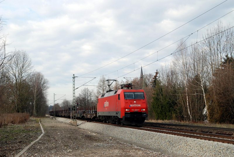 152 098 mit Stahlbrammenzug in Gro�karolinenfeld (17.01.2007)
