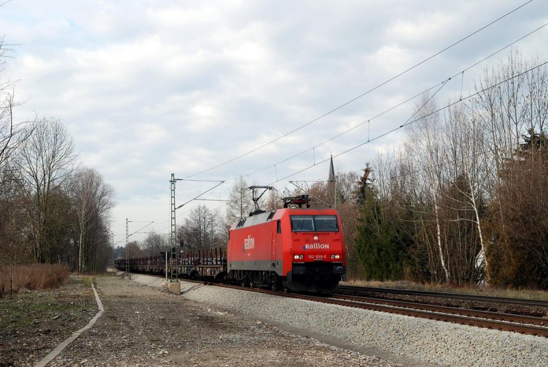 152 098 mit Stahlbrammenzug in Grokarolinenfeld (17.01.2007)