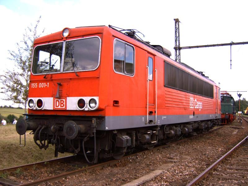 155 001 beim Heizhausfest Chemnitz Hilbersdorf am 27.08.05