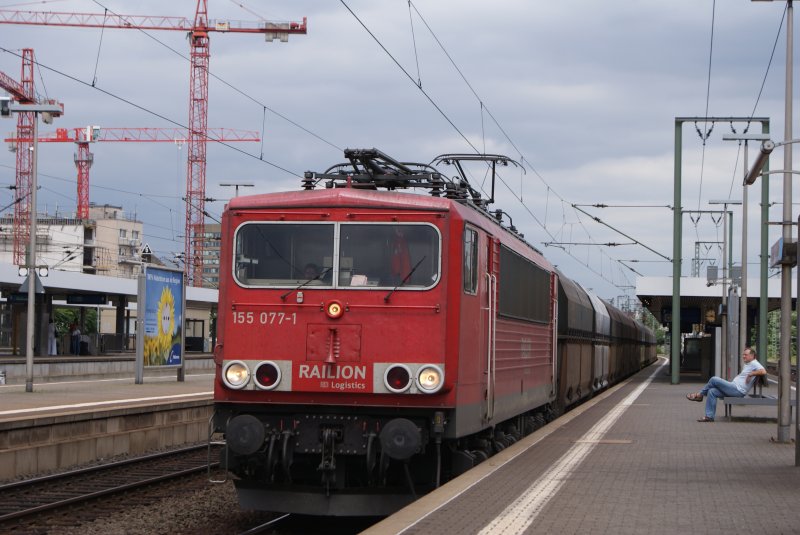 155 077-1 mit PKP-Cargo Zug in Frankfurt am Main Sd am 16.07.2008