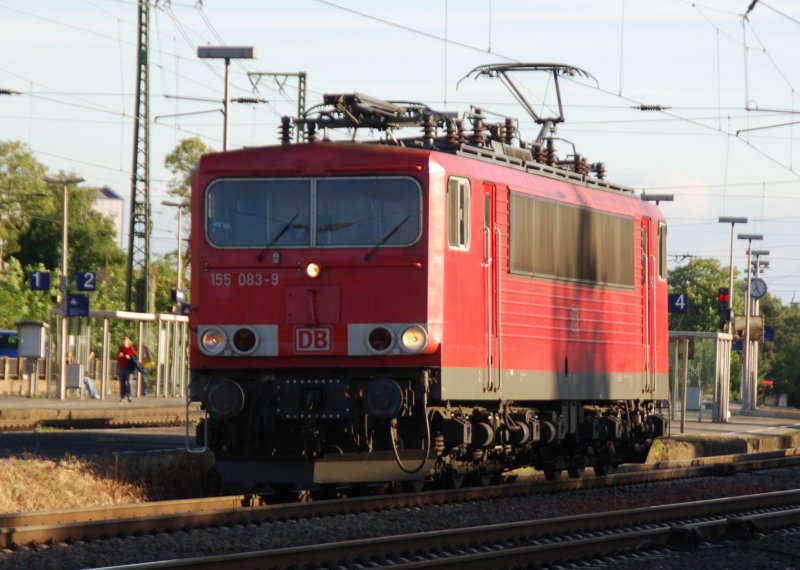 155 083-9 kommt im Alleingang aus Richtung Hamm gen Bielefeld gefahren, um am Abend den 28.05.2009 dort einen G�terzug zu �bernehmen, der wieder in Richtung Ruhrgebiet gebracht werden soll. 
