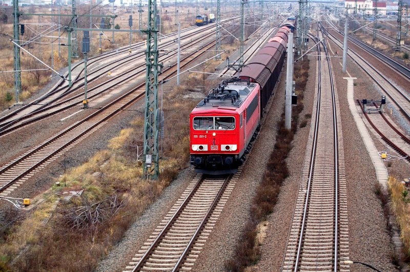 155 091 durchfhrt am 07.12.08 aus Richtung Dessau kommend Bitterfeld.