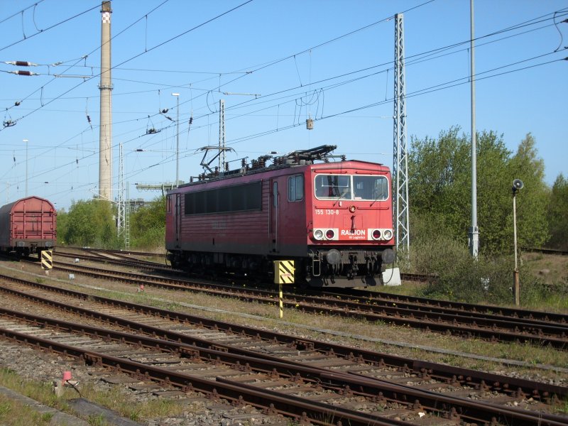 155 130 hat am 09.Mai 2009 ihren Zug in Mukran abgestellt und fuhr dann zum ehmaligen Haltepunkt Mukran-Mitte wo Sie selber abgestellt wurde.