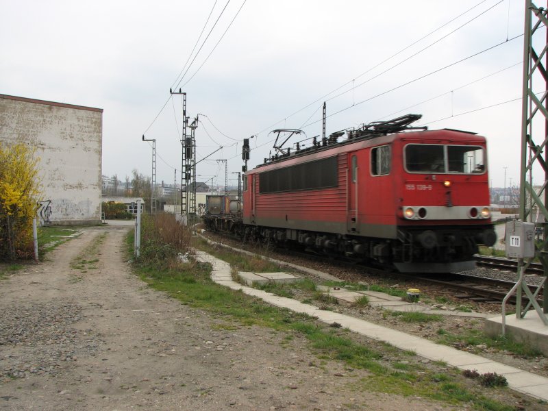 155 139-9 mit Nah-Gterzug in Dresden Altstadt Gleisdreieck.3.04.07
